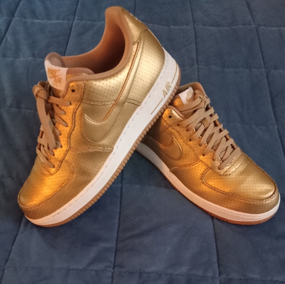 Nike AF1 07 LV8 Gold mens 12 - Picture 2 of 2